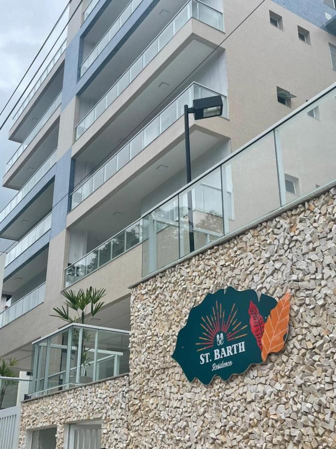 Apartamento com Vista da Piscina